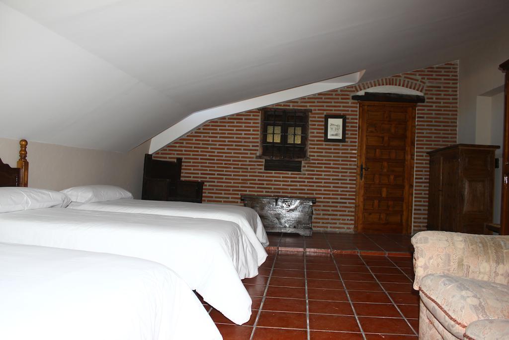 Palacio De Monjaraz Ávila 部屋 写真